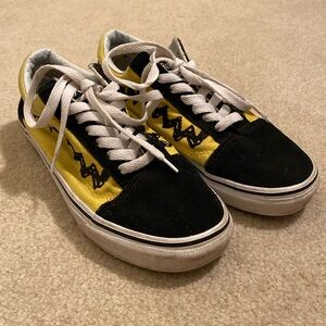 Vans Peanuts Charlie Brown Yellow & Black Sneakers Men’s 5 Women’s 6.5